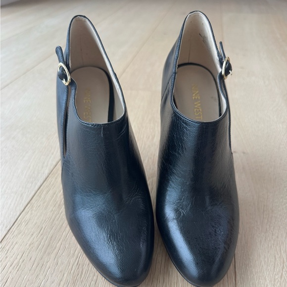 Nine West heeled ankle boots - Picture 2 of 4